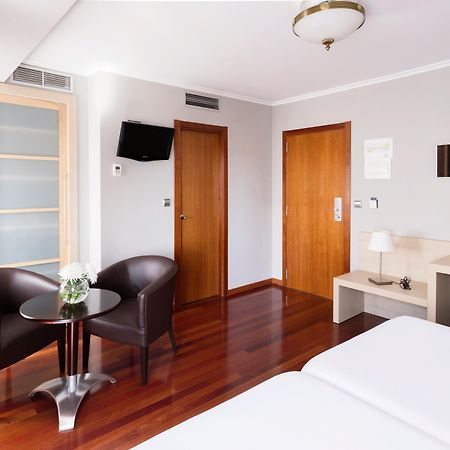 Hotel Valencia Ferrol Dış mekan fotoğraf