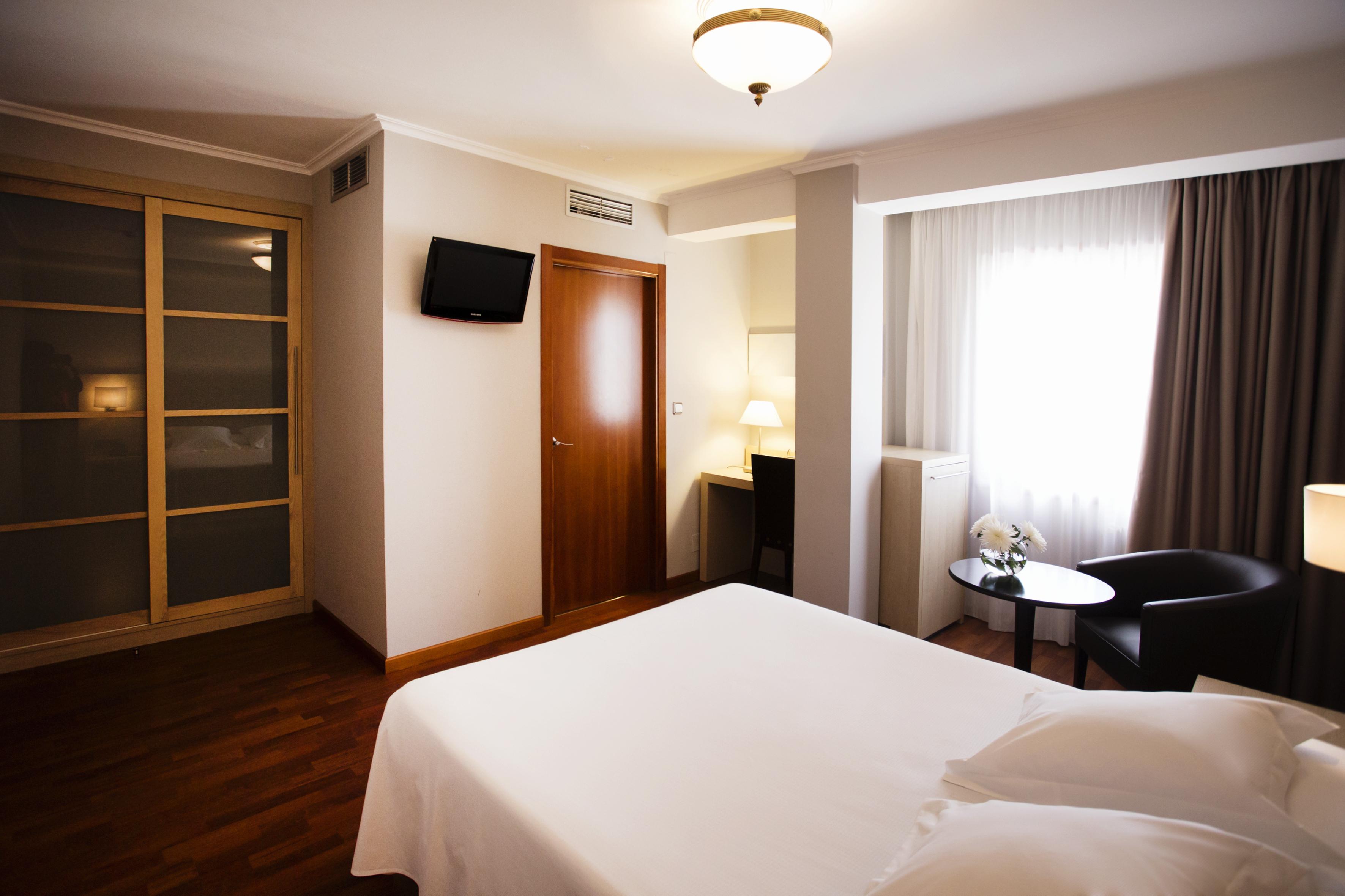 Hotel Valencia Ferrol Dış mekan fotoğraf